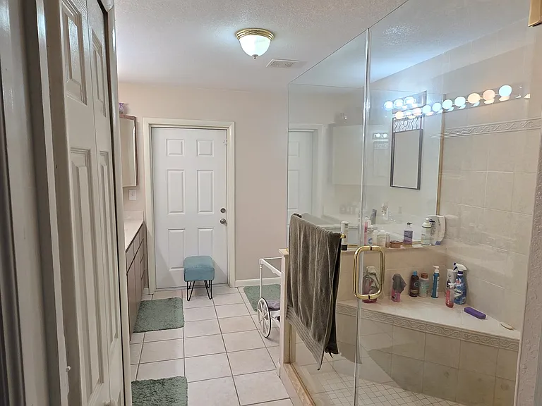 7418 E Comanche Ave — Photo 1