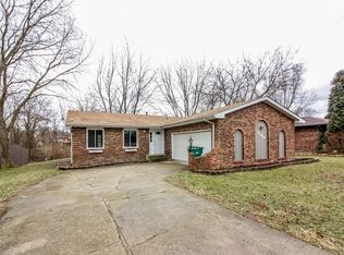 2198 Elm Tree Ln, Crown Point, IN 46307