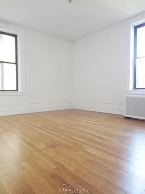 Rented by City Connections Realty | media 10