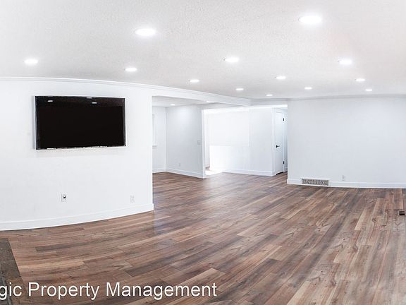 5th image of 2759 S Venar Cir