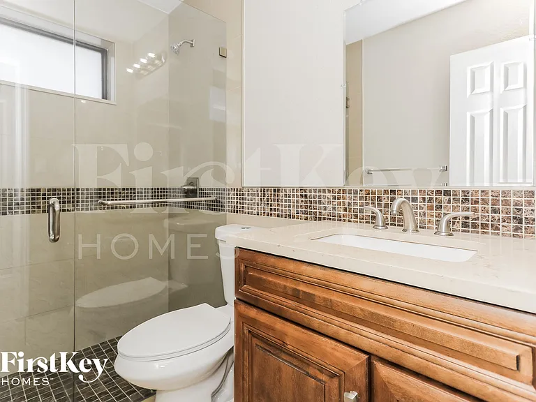 2884 W 73rd Ter — Photo 13