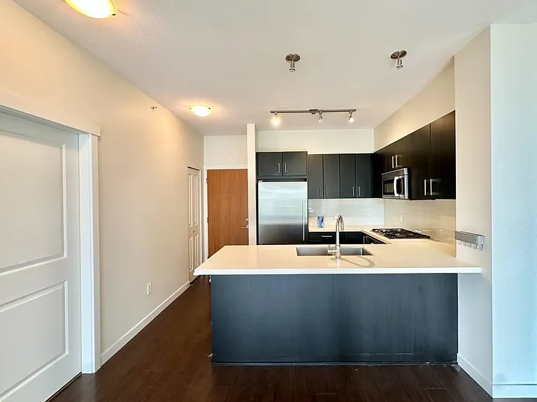 3163 Riverwalk Ave #410 — Photo 16