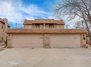 2104 Edwin St, Fort Worth, TX 76110