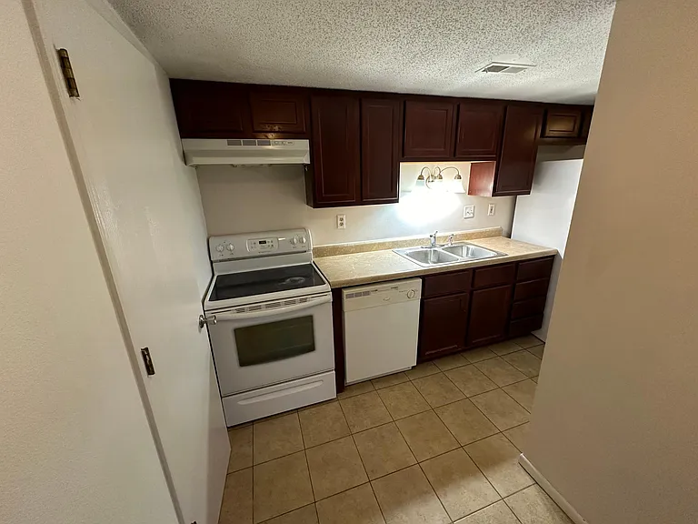 3831A Treebrook Dr — Photo 10