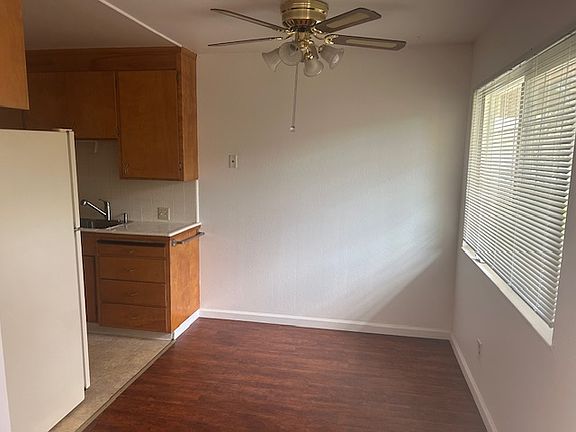 5th image of 1740 Richmond St APT 3