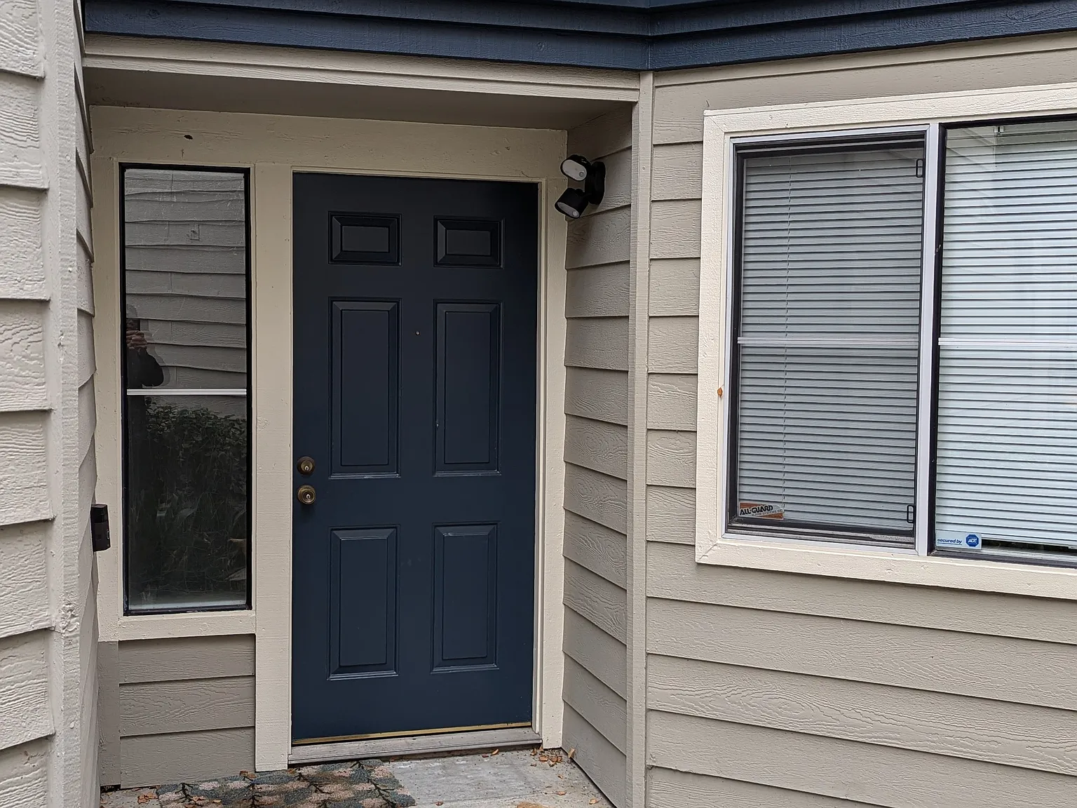 3 bed, 2.5 bath, 1672 sqft, $4,350 — Photo 3