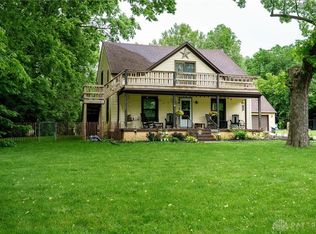 2846 Graf Mill Rd, Bellbrook, OH 45305