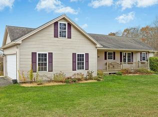 64 Prospect St, Rutland, MA 01543