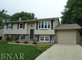 1822 Johnson Dr, Normal, IL 61761