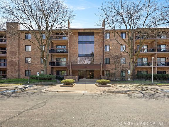 2nd image of 714 Walnut Dr APT 109
