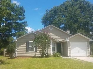 8304 Whitehaven Dr, North Charleston, SC 29420