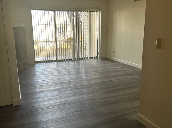 7379 S Gore Range Rd APT 205