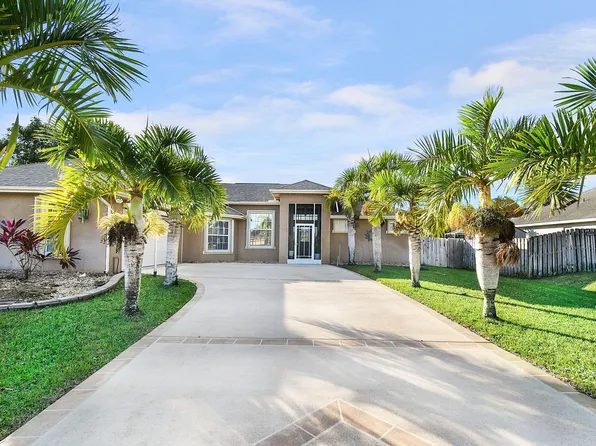 110 NW Aileen Street, Port St Lucie, FL 34983