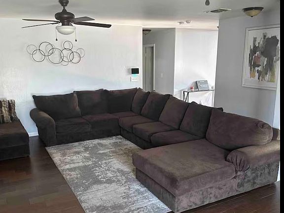4th image of 2307 Trentino Ave