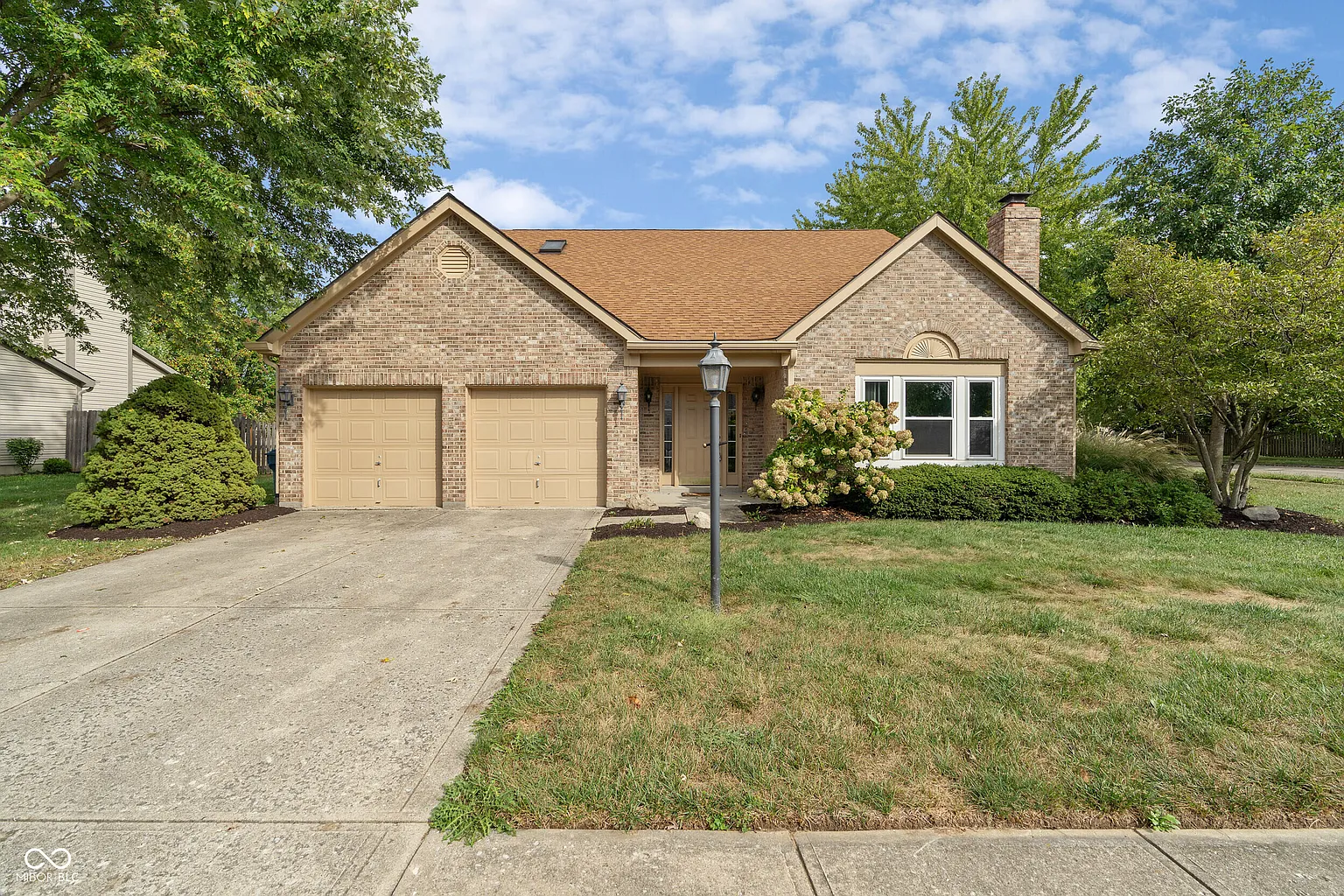 5663 Pinto Cir photo 1