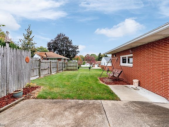 5th image of 1857 Marigold Ave