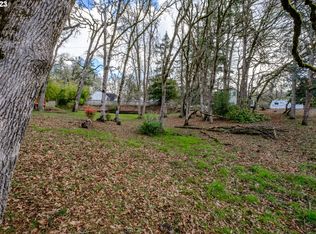 Moon Mountain Dr, Eugene, OR 97403