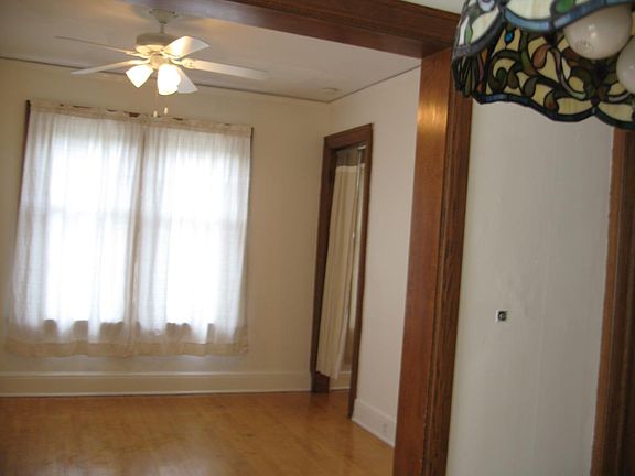 4th image of 2938 N Murray Ave #August
