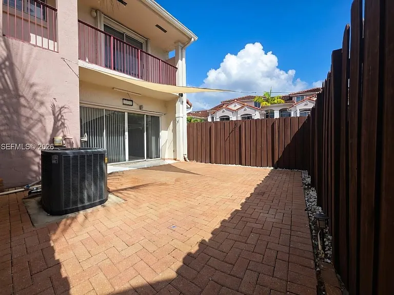 10245 SW 154th Pl #113 — Photo 9