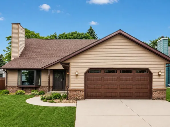6161 S New York AVENUE, Cudahy, WI 53110