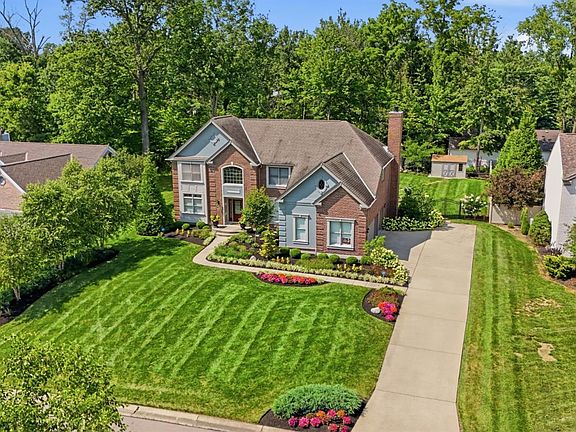 5th image of 9278 Shallow Creek Dr