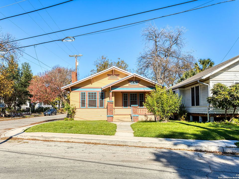 1st image of 121 W HIGHLAND BLVD