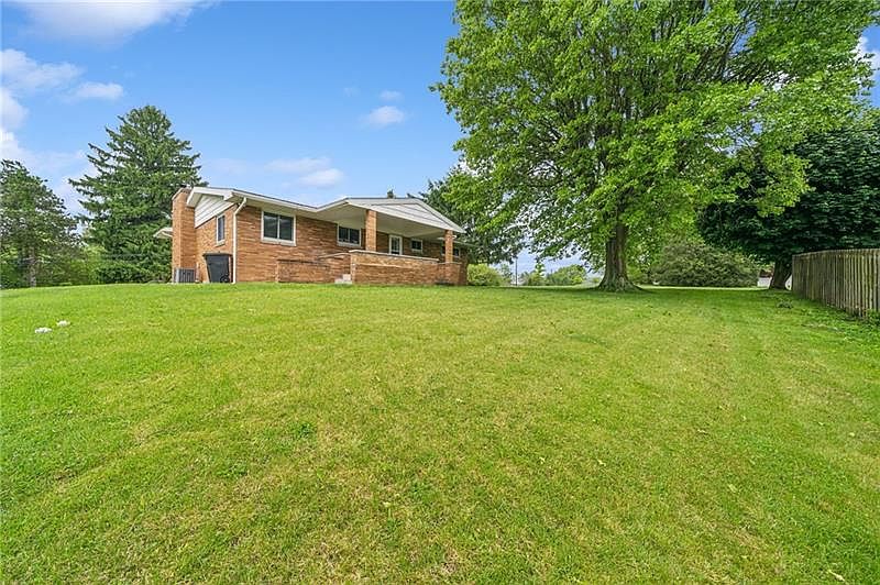 221 Thomas School Hempfield Ter, Greensburg, PA 15601 Zillow