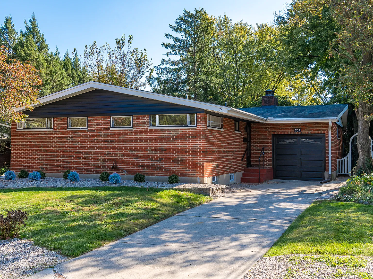 704 Brubaker Dr — Photo 1