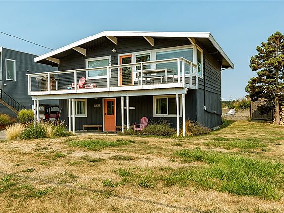 3rd image of 2577 Sunlight Beach Road