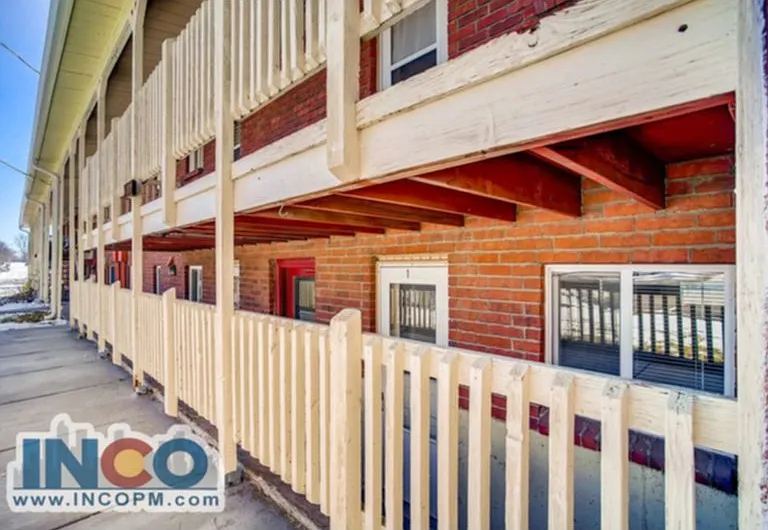 290 S Hoyt St #4 — Photo 22