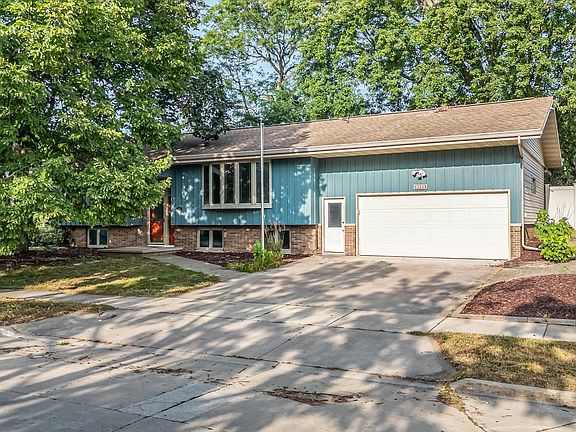 4th image of 1708 N Linwood Ave