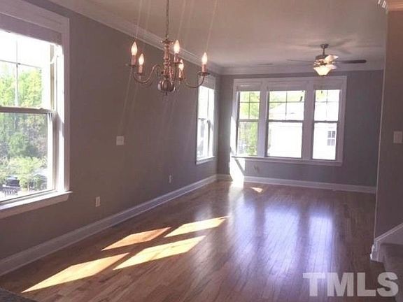 Open concept dining and living room