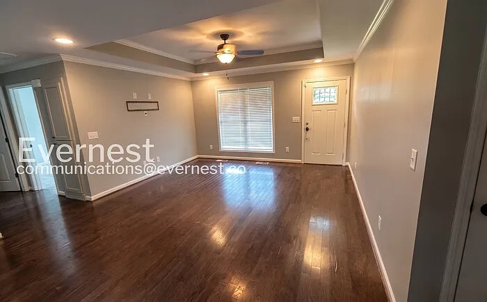 5520 Desoto Cir — Photo 6