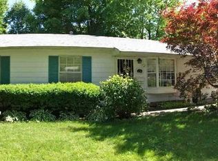 2011 E Michigan Ave, Urbana, IL 61802