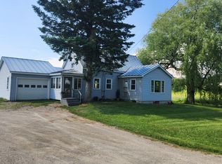 643 Dirigo Rd, China, ME 04358