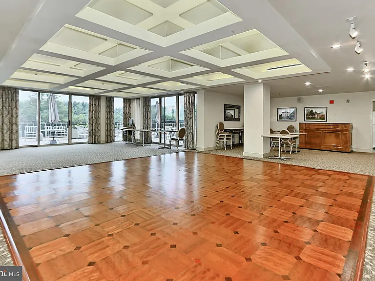 2181 Jamieson Ave #1803 — Photo 85