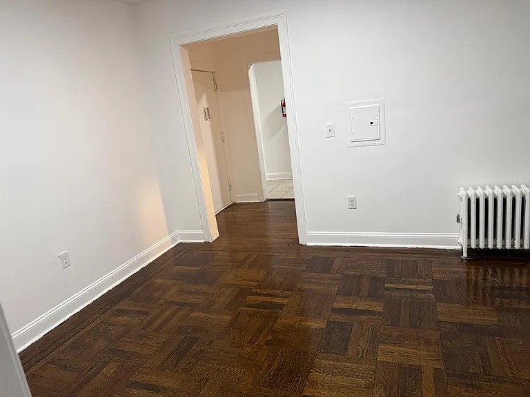 38-40 Kelly Parkway — Photo 10