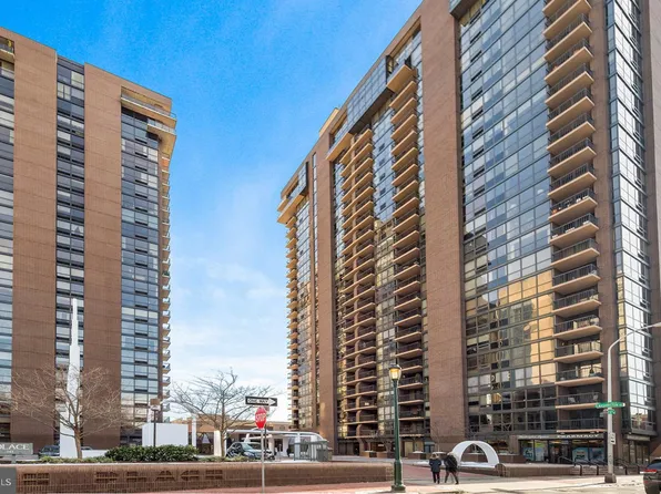 241 S 6th St APT 1601K, Philadelphia, PA 19106