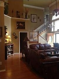 2nd image of 4313 Bayshore Ln
