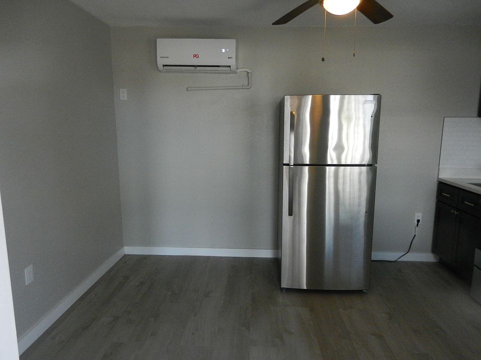 2nd image of 250 73rd Ave #10