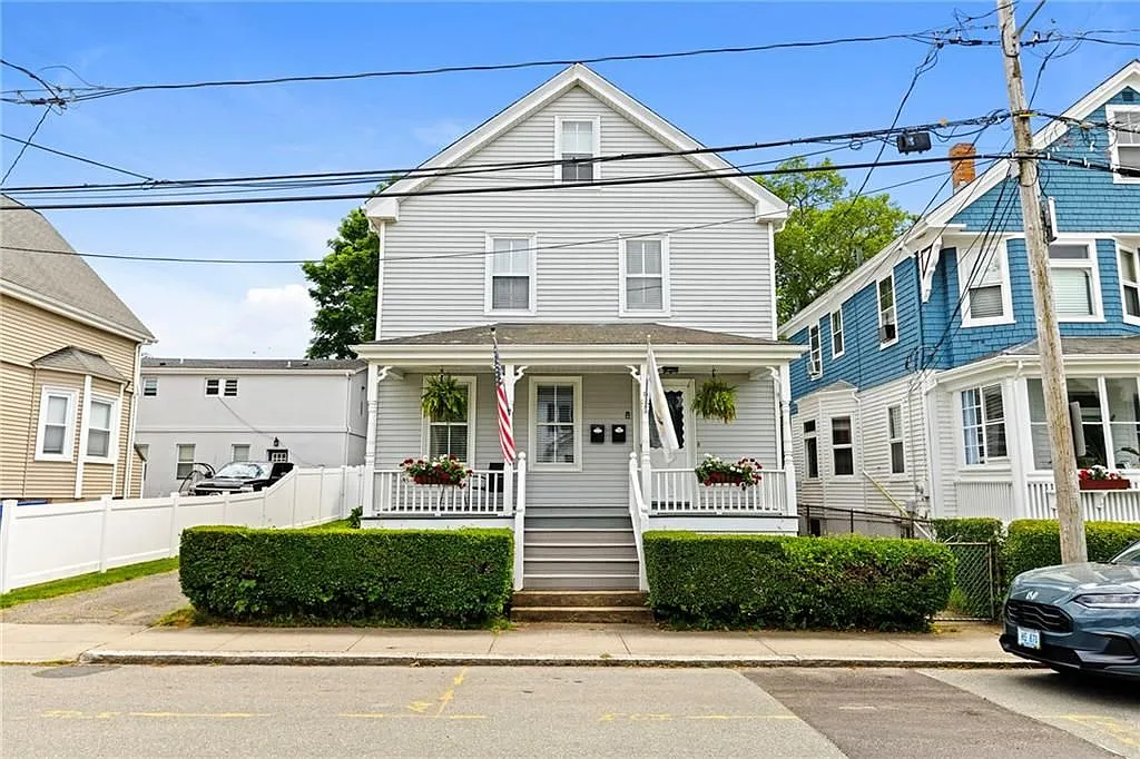 2 bed, 1.0 bath, 644 sqft, $8,000 — Photo 1