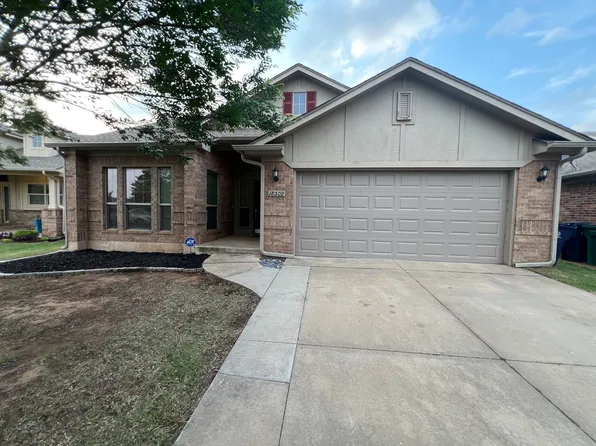 18509 Agua Dr, Edmond, OK 73012
