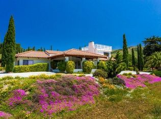 751 Corral De Tierra Rd, Salinas, CA 93908