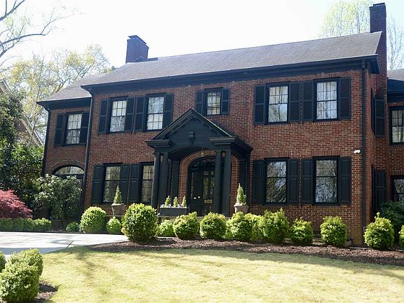 2nd image of 605 Crystal Dr