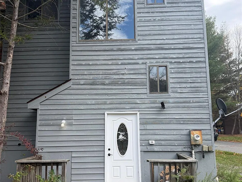 10 Edelweiss Dr