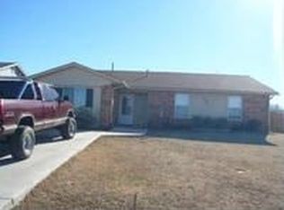 800 Geronimo St, Geronimo, OK 73543