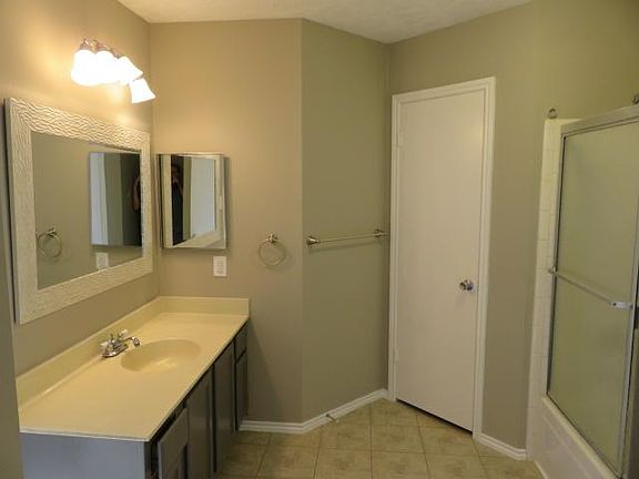 5th image of 14102 Cellini Dr