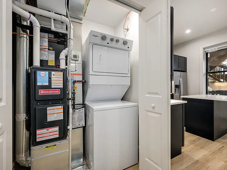 1710 W Belmont Ave #102 — Photo 13