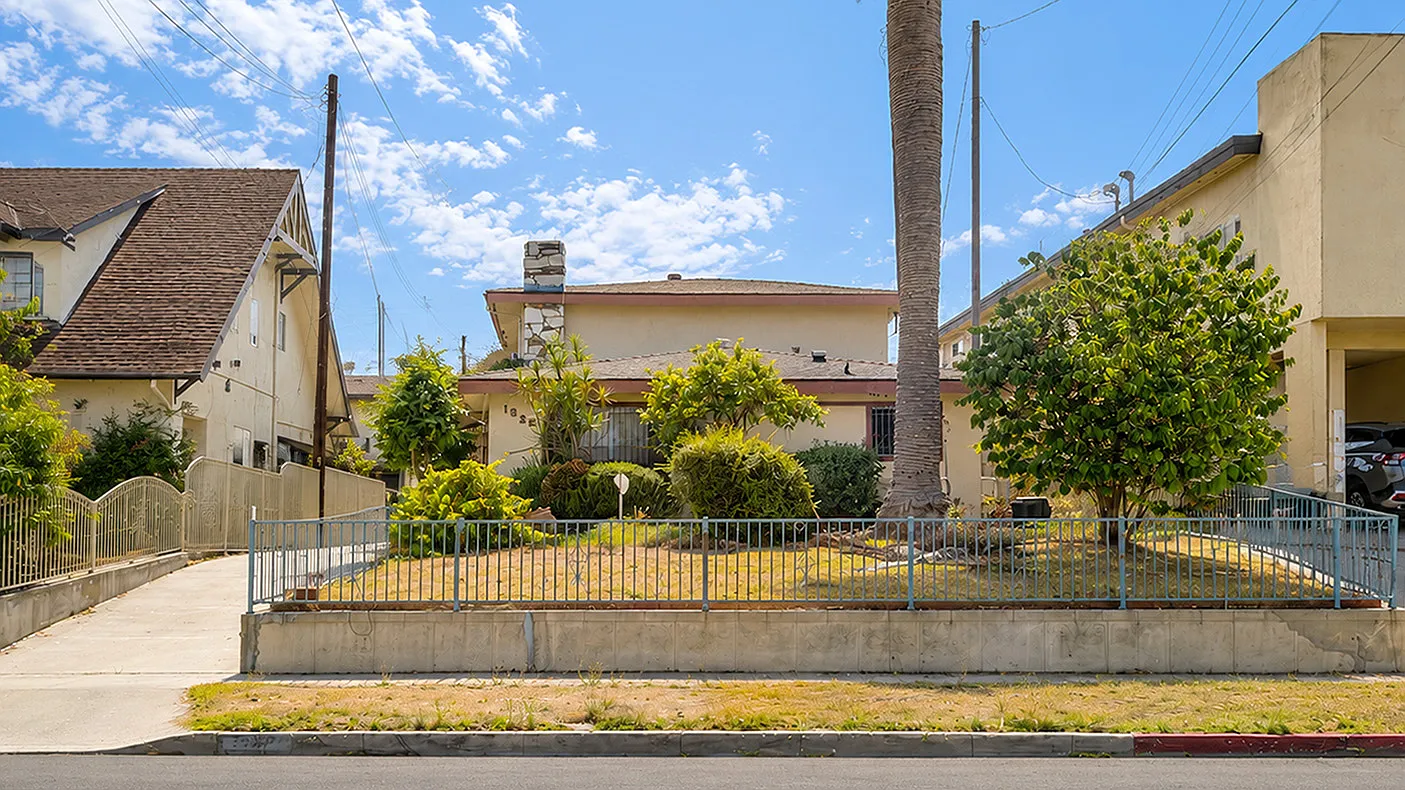 1 bed, 650 sqft, $1,750 — Photo 1