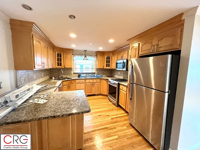 83 Ralph St — Photo 1